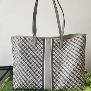 Tory Burch X-Large Geo Logo Tote ~ AUTHENTIC and Gently Enjoyed!